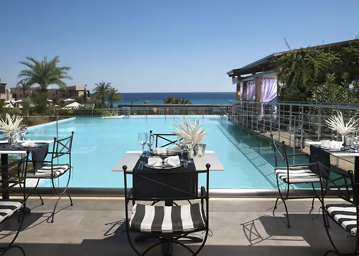 호텔 Aquagrand Artistic Luxury - Adults Only 5*