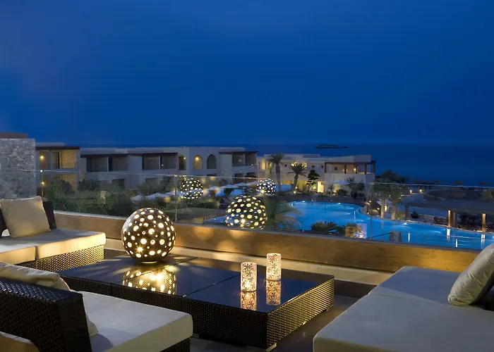 호텔 Aquagrand Artistic Luxury - Adults Only 5*