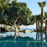 호텔 Aquagrand Artistic Luxury - Adults Only 5*